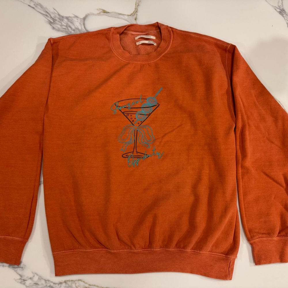 Anthropologie Crew-Neck Showgirl
Graphic Sweatshirt